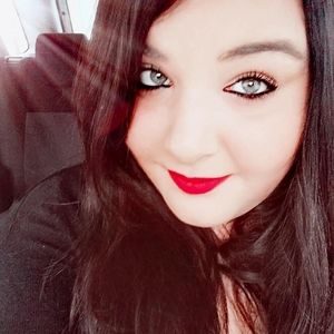 Meet your Posher, Agata